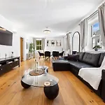 Charming Apartment By Hyde Park